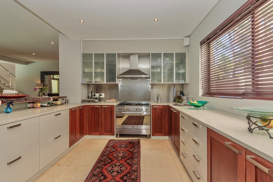 8 Bedroom Property for Sale in Sunset Beach Western Cape